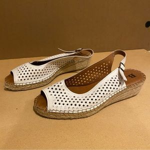 Browns sling back sandals size 39